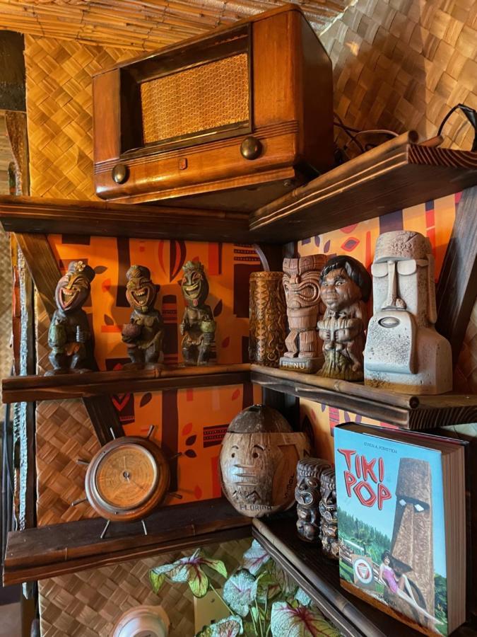 The Kondo Tiki Tampa Eksteriør billede