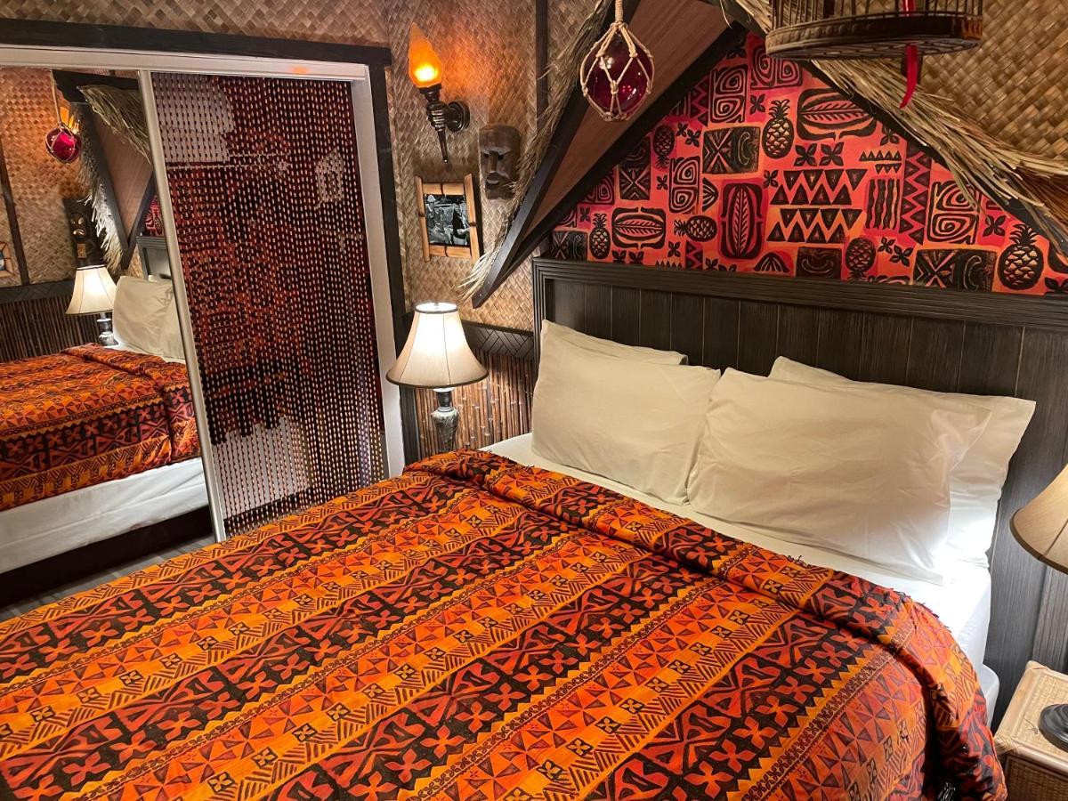 The Kondo Tiki Tampa Eksteriør billede